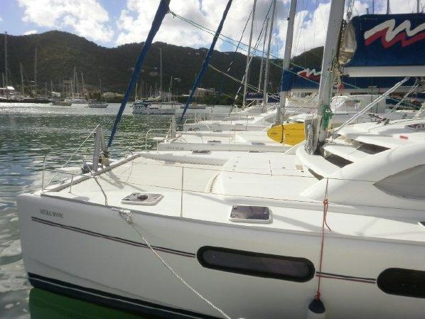 Used Sail Catamaran for Sale 2007 Leopard 46  Boat Highlights